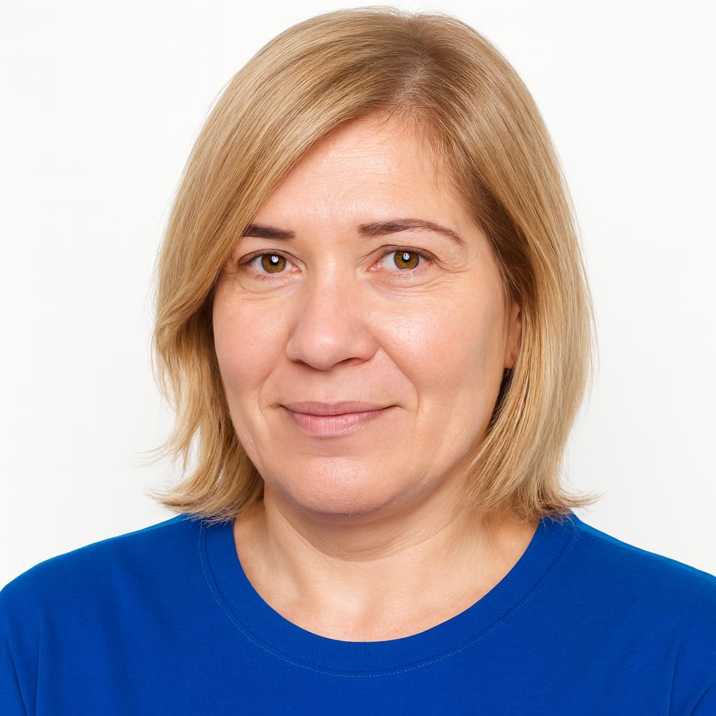 Iryna P.