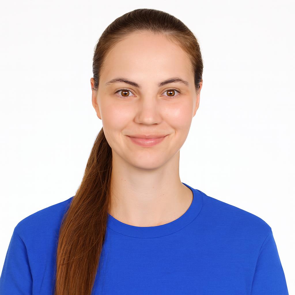 Alina P.